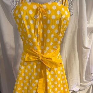 Rockabilly 1950’s Retro Style Yellow Polka Dot Dress with Belt